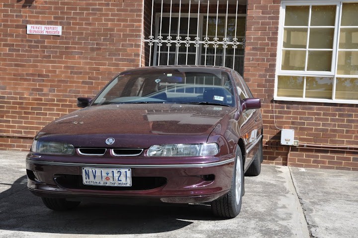 holden-old car1 (2).jpg